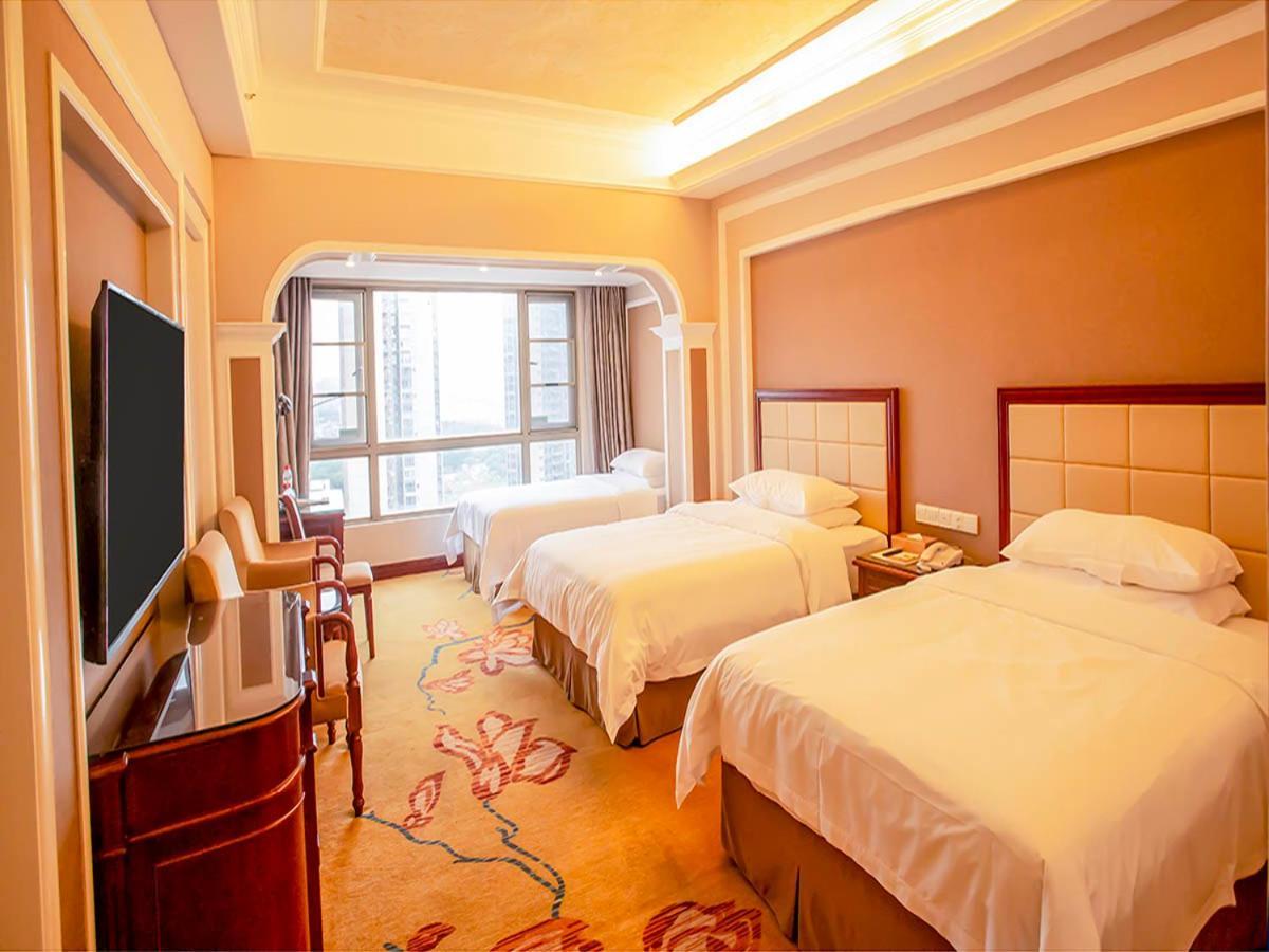 Vienna Hotel Shenzhen Songgang Liye Road Exterior foto