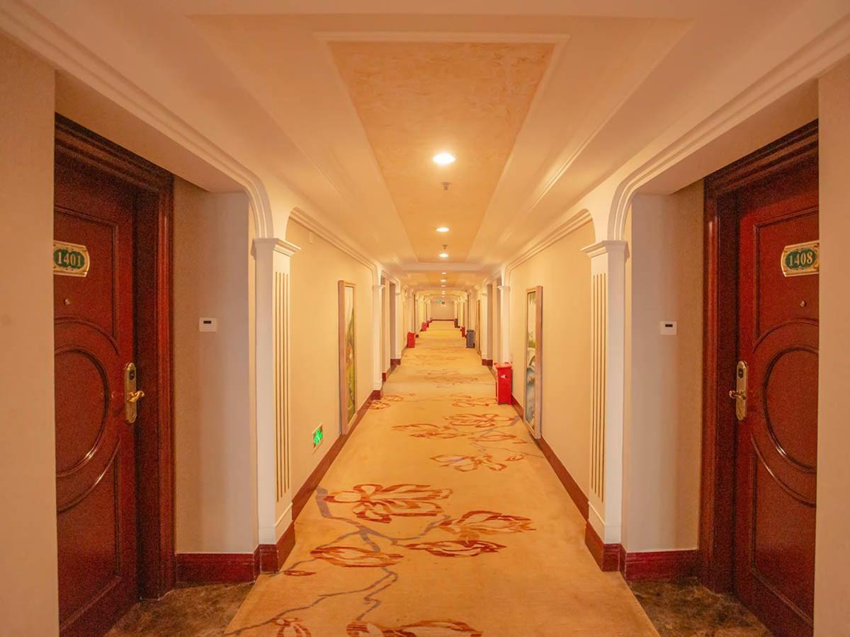 Vienna Hotel Shenzhen Songgang Liye Road Exterior foto